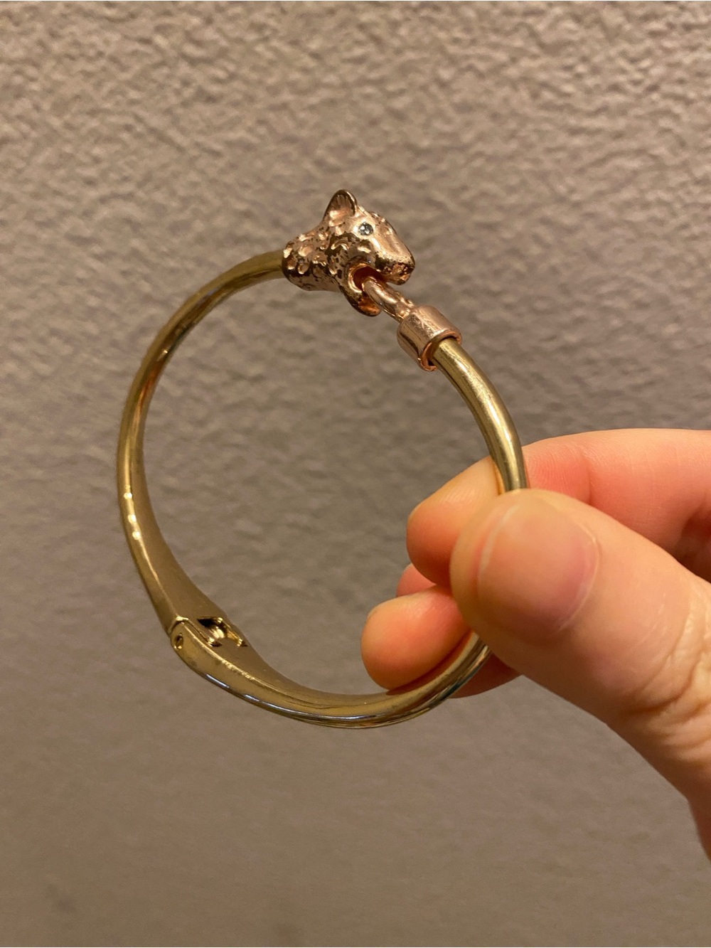Gold-Tone Panther Head Hinged Bangle Bracelet
